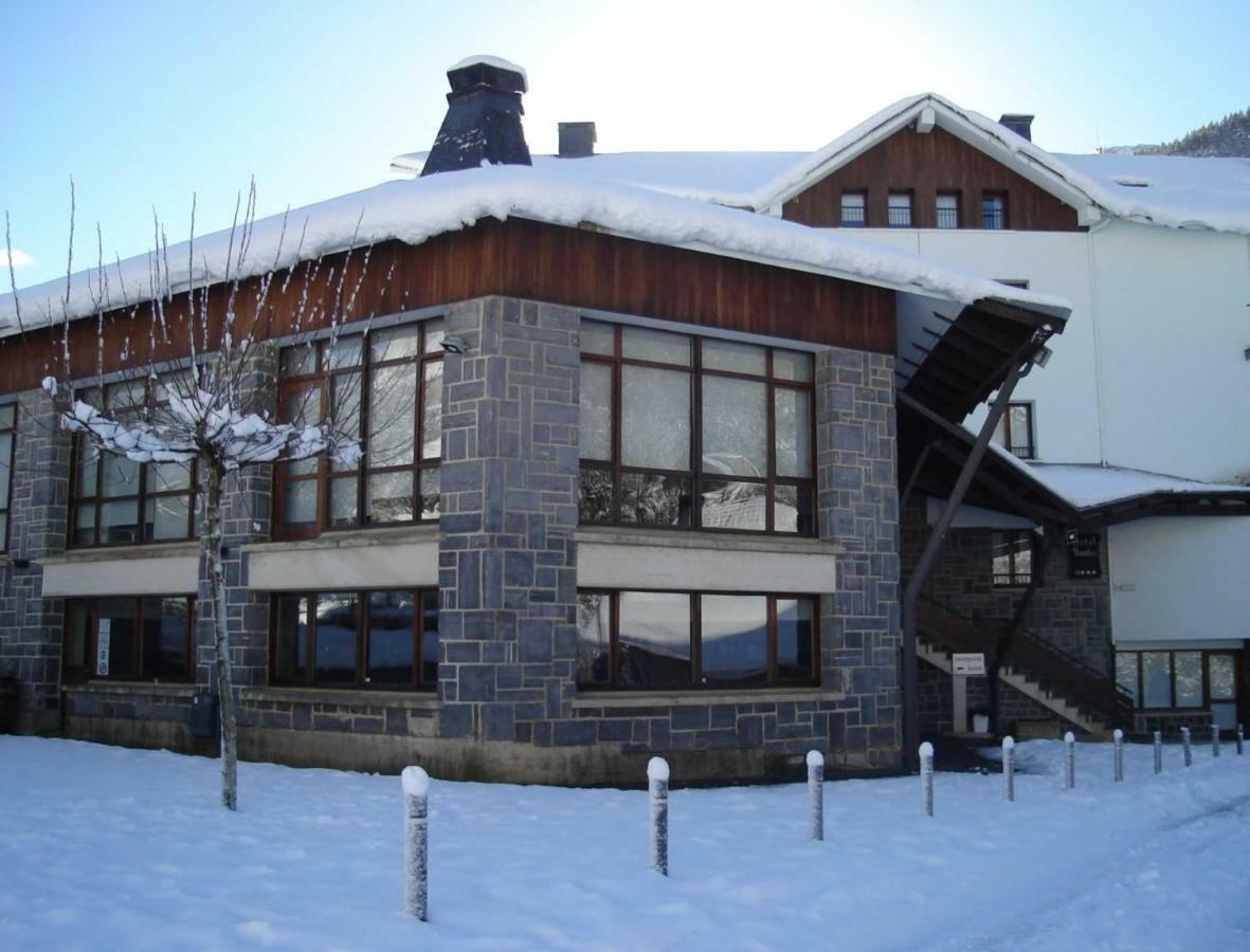 Hotel Y Apartamentos Snoe Ісаба Екстер'єр фото